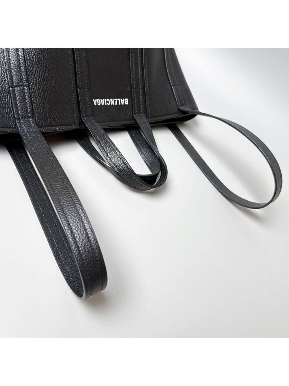 Balenciaga Everyday North South Small Tote - Picture 9 of 10